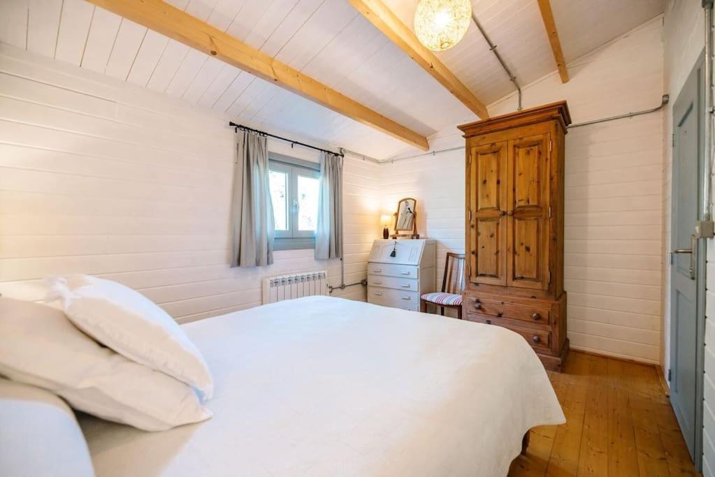 The Cabin, Parham Вудбридж Экстерьер фото